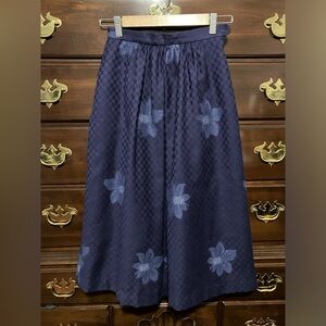 Vintage Geiger Austrian wool skirt size 34